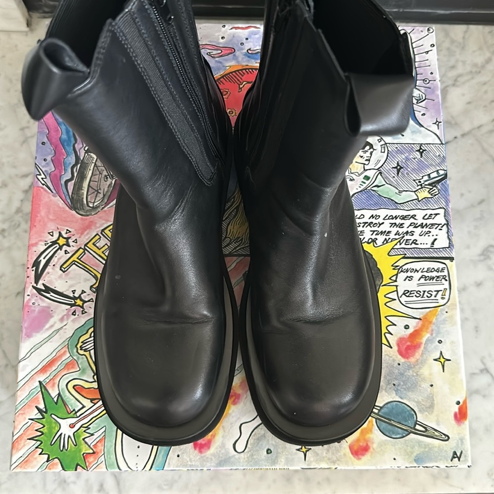 Jeffrey Campbell Tanked Chelsea Boots